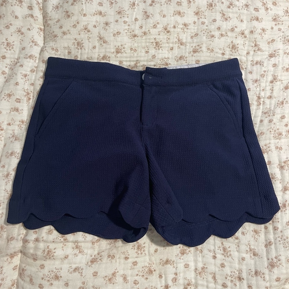 Navy Scalloped Hem Women Shorts
